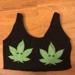 Crop top